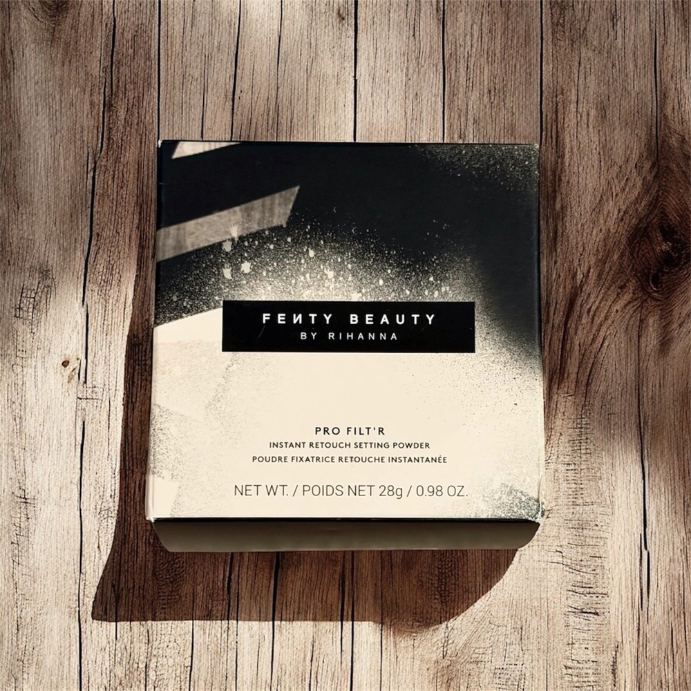 FENTY BEAUTY Pro Filt'r Instant Retouch Setting Powder - Picture 4 of 5